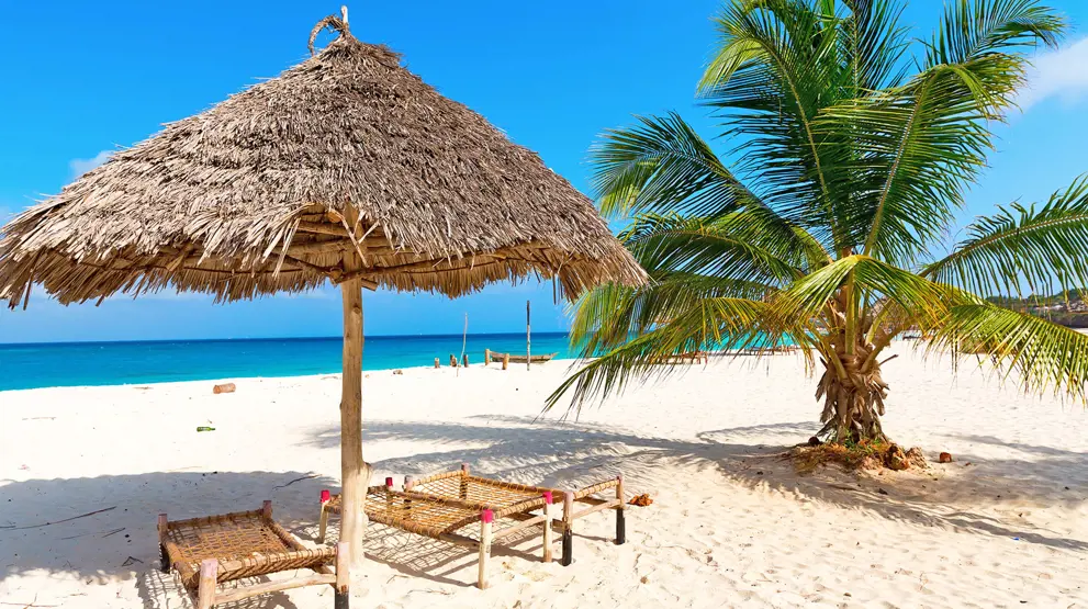Oplev det skønne øliv med de bedste strande på din rejse til Zanzibar.