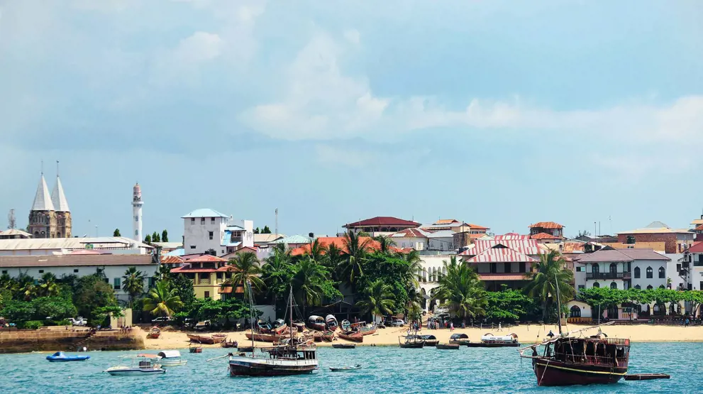Charmerende og historiske Stone Town, der ligger på Zanzibar.