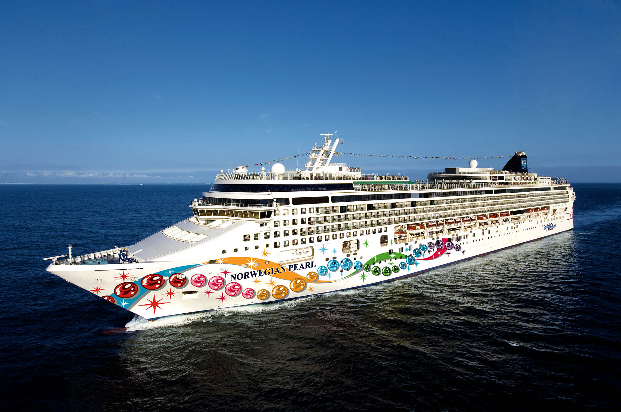 NCL Pearl | Køb Norwegian Cruise Lines krydstogtet hos BENNS