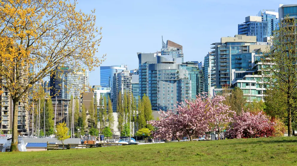 Rejser til Vancouver byder på både storby og natur.